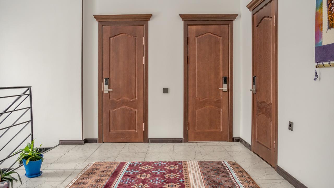 Home Guest Residence Бішкек Екстер'єр фото